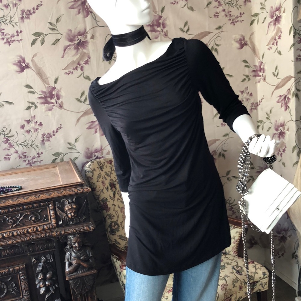 Dress and Top in one Sheared Sleeve Chest Back Simple minimalist column shape